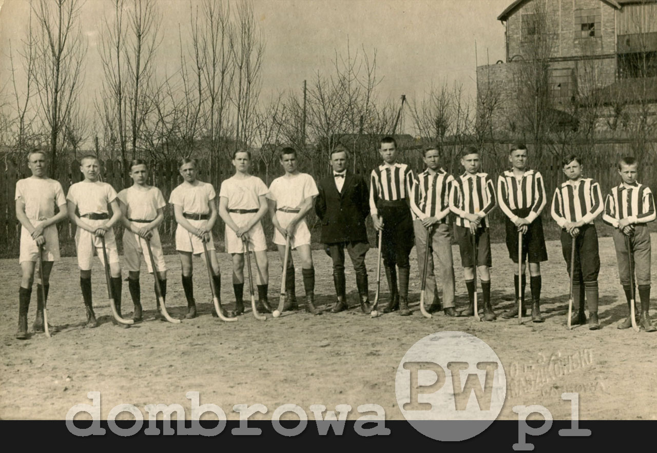 1923 r. Dąbrowa Górnicza, Hokej na trawie (Radzikowski)
