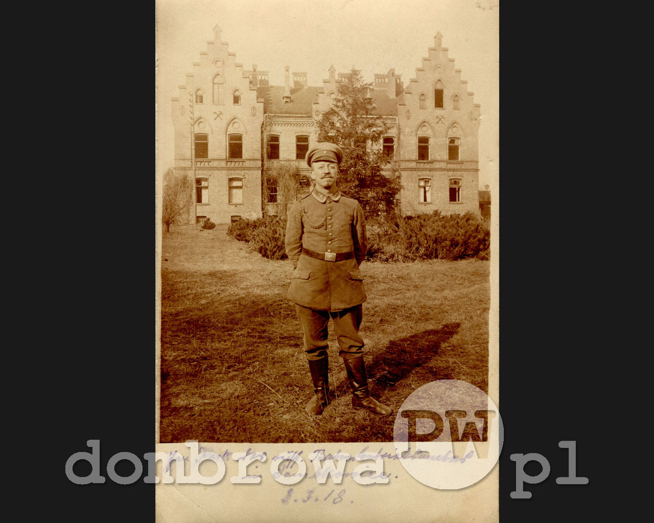 1918 r. Ząbkowice - Prusak przed Domem Naczelnika (bez wydawcy)