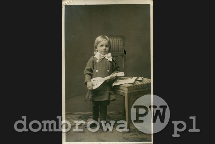 1911 r. Dąbrowa - Dziecko (Altman)