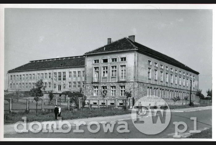 1960 r. Dąbrowa Górnicza - Gołonóg, Szkoła Podstawowa Nr 13 (Katolik)